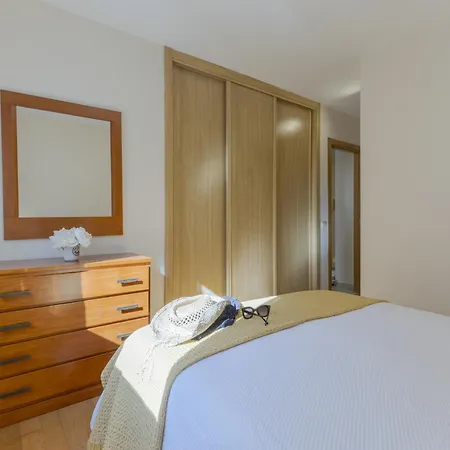 A Canteira Apartment *