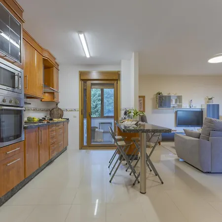 A Canteira Apartment *